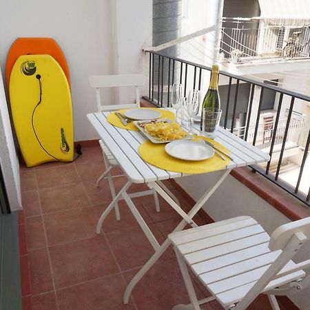 Happy Holiday Beach Home Σίτζες Εξωτερικό φωτογραφία